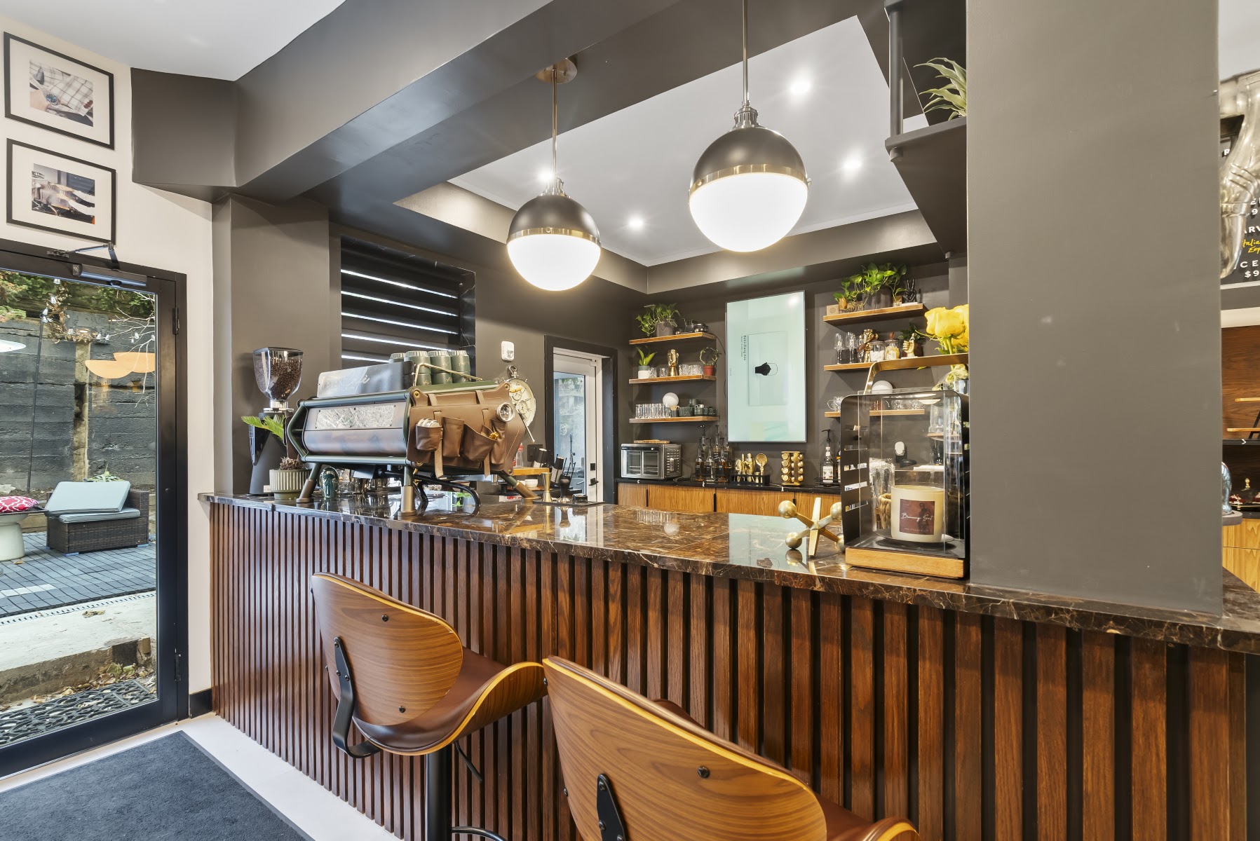 ETERI Boutique & Café Lounge interior